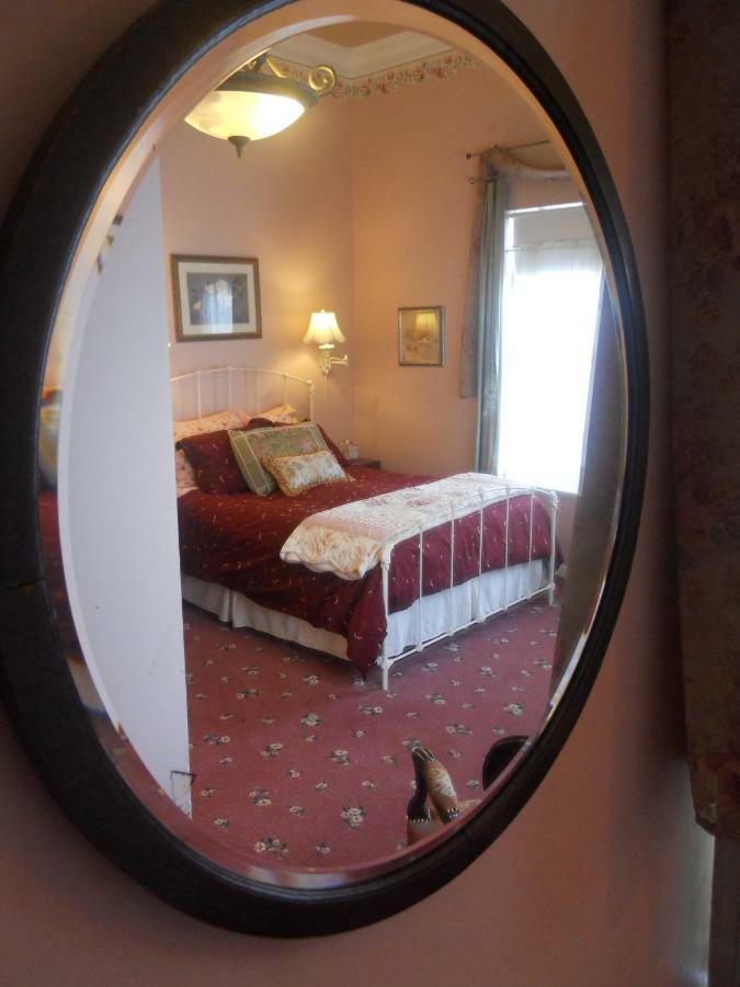 Pescadero Creek Inn Екстер'єр фото