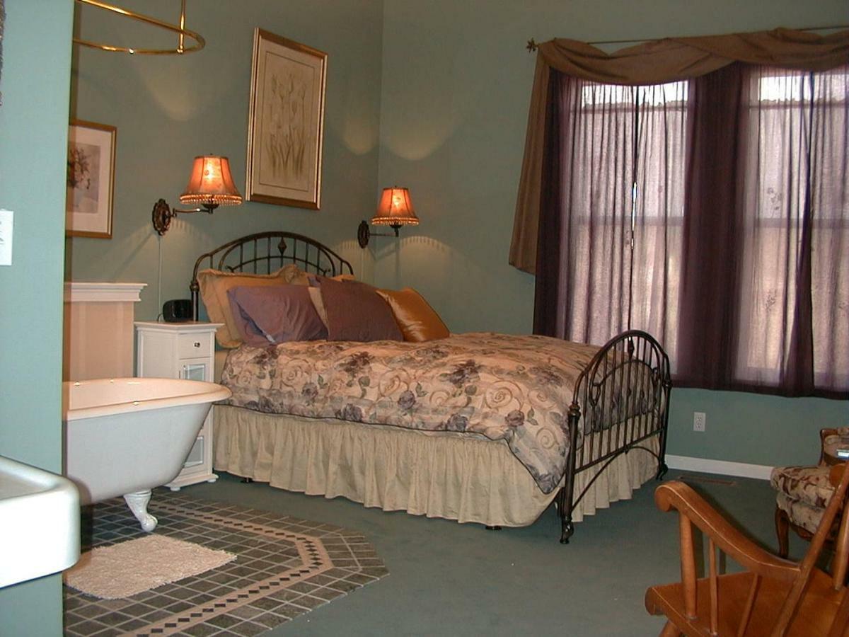 Pescadero Creek Inn Екстер'єр фото